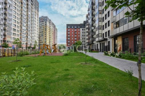 3-комн. квартира, деревня Бородино, Малая Бородинская улица, 3к1, #id1723883