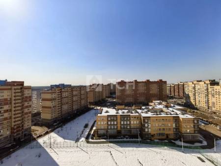 1-комн. квартира, посёлок городского типа Свердловский, Молодёжная улица, 1, #id2091474