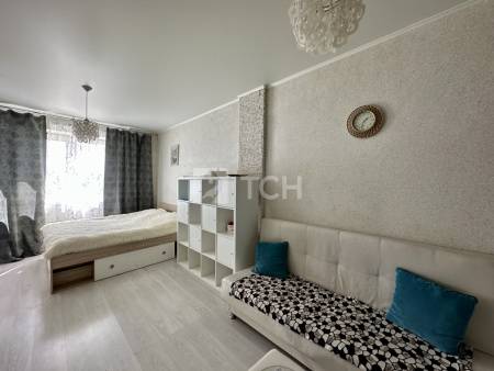 1-комн. квартира, посёлок городского типа Свердловский, Заречная улица, 7, #id1856431