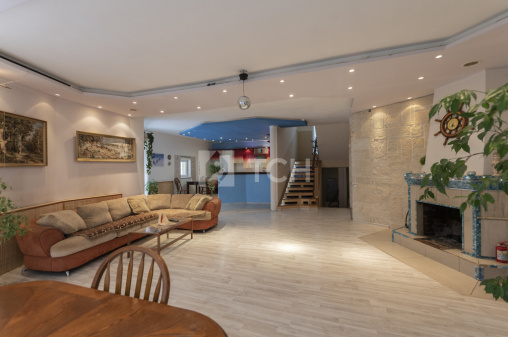 Дом, г.о. Королёв, Королёв, Санаторная улица, 1Г, #id966680