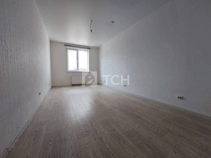 3-комн. квартира, село Тарасовка, 2, #id2206308
