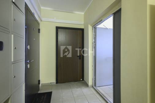 2-комн. квартира, посёлок городского типа Свердловский, улица Строителей, 3, #id1924697