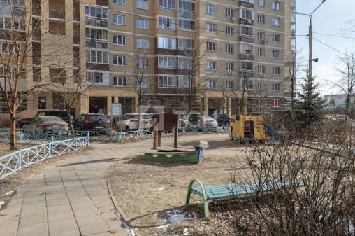 2-комн. квартира, посёлок Аничково, 6, #id1396292