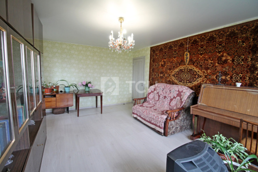 3-комн. квартира, Лосино-Петровский, Первомайская улица, 5, #id1144826