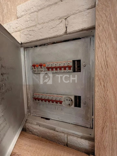 3-комн. квартира, Мытищи, улица Красная Слобода, 13, #id1088435