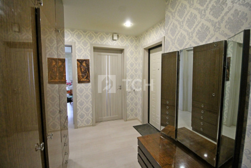 3-комн. квартира, Лосино-Петровский, Первомайская улица, 5, #id1144826