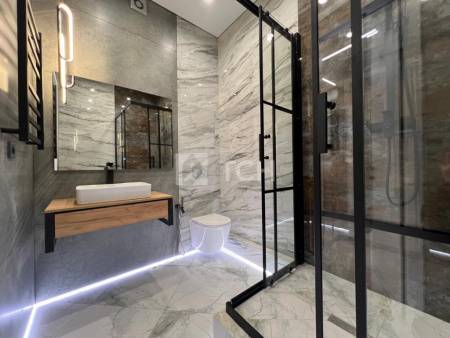 2-комн. квартира, Москва, Староалексеевская улица, 5А, #id1958373