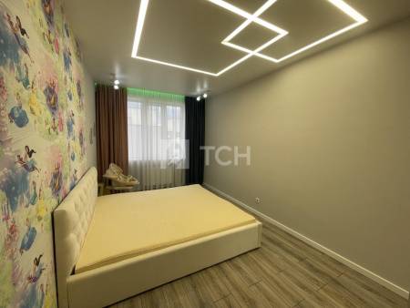 3-комн. квартира, село Тарасовка, 2, #id2017694