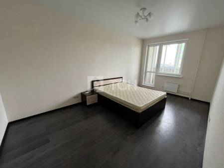 1-комн. квартира, посёлок городского типа Свердловский, Заречная улица, 14, #id2034849