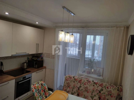 2-комн. квартира, Ивантеевка, Трудовая улица, 22, #id403994