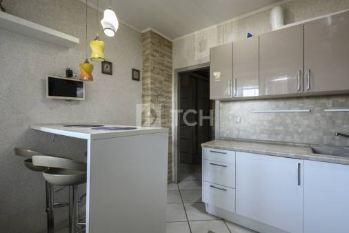 1-комн. квартира, посёлок городского типа Свердловский, Заречная улица, 7, #id1856431