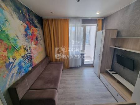 Квартира-студия, посёлок городского типа Свердловский, улица Строителей, 3, #id1990602