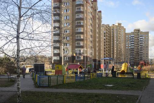 1-комн. квартира, посёлок городского типа Свердловский, Заречная улица, 7, #id1856431