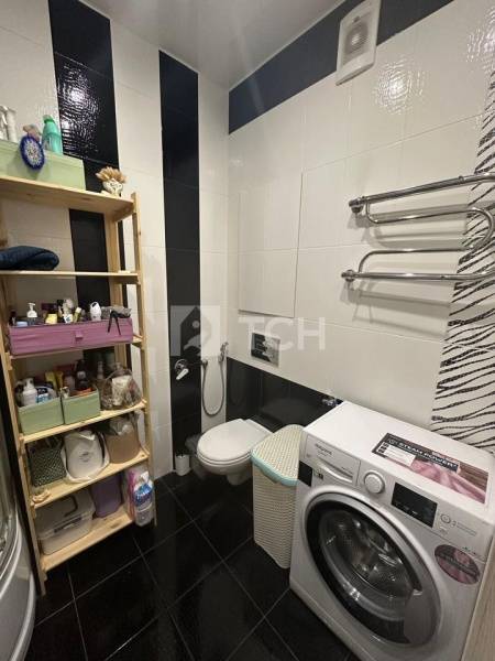 1-комн. квартира, посёлок городского типа Свердловский, Заречная улица, 13, #id1919697