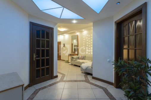 4-комн. квартира, Королёв, улица Маяковского, 4, #id1334786