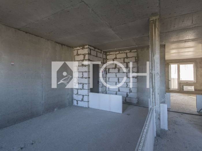 2-комн. квартира, Свердловский, ул Строителей, 3 #id291531