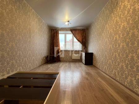 1-комн. квартира, посёлок городского типа Свердловский, Берёзовая улица, 4, #id1988110