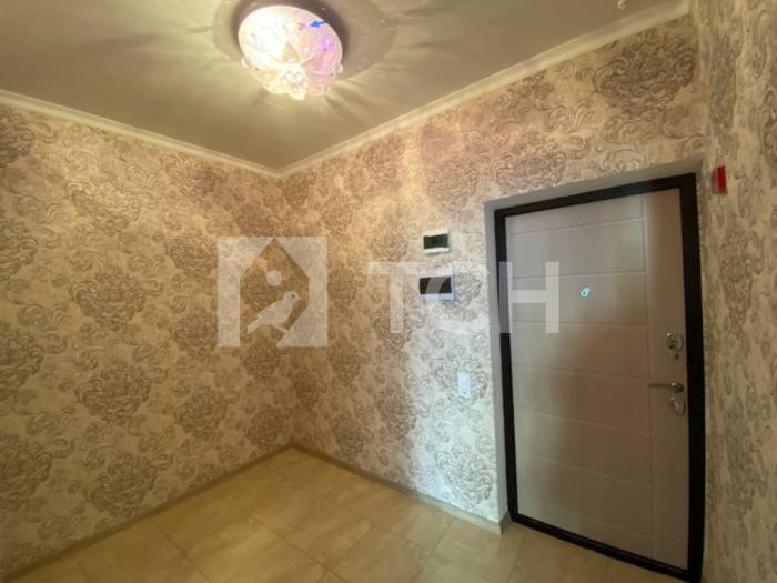 2-комн. Квартира, рабочий посёлок Свердловский, Заречная улица, 12, #id416073