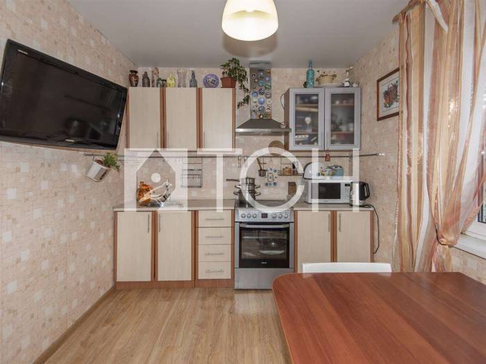 2-комн. квартира, Пироговский, ул Советская, 2а #id273251