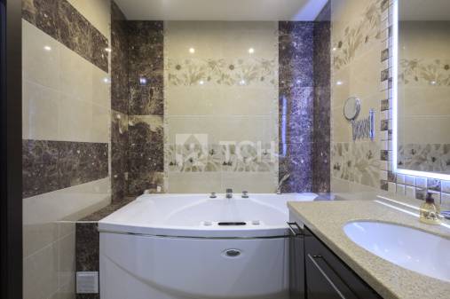 3-комн. квартира, Королёв, улица Маяковского, 4, #id1962432