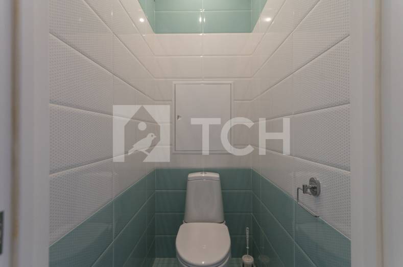 1-комн. Квартира, рабочий посёлок Свердловский, улица Строителей, 18, #id693741