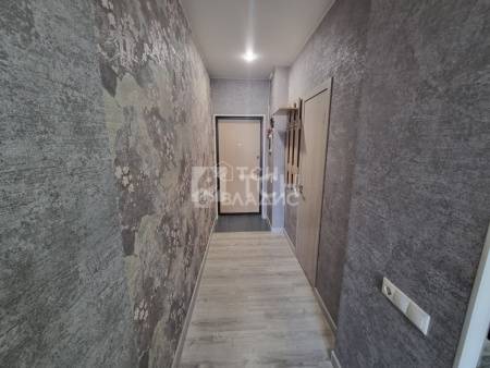 Квартира-студия, посёлок городского типа Свердловский, улица Строителей, 3, #id1990602