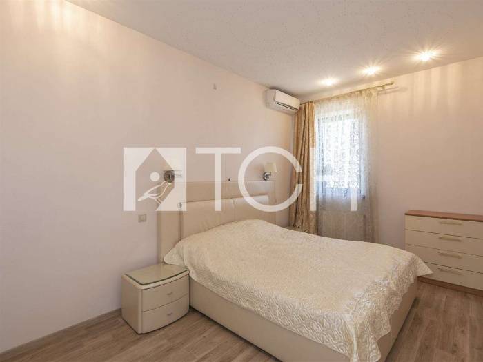 4-комн. квартира, Лесные Поляны, мкр Полянка, 162 #id282687