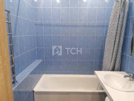 2-комн. квартира, посёлок городского типа Свердловский, Заречная улица, 9, #id1962971