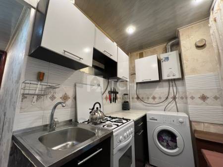 2-комн. квартира, рабочий посёлок Монино, улица Баранова, 1, #id2282072