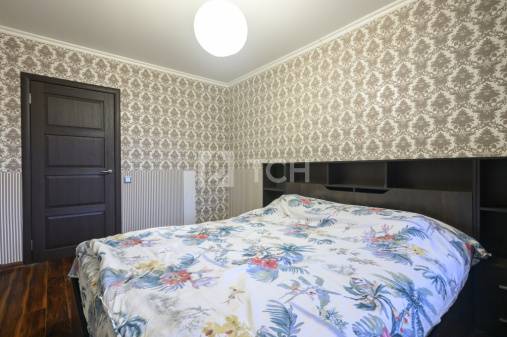 3-комн. квартира, посёлок Биокомбината, 27, #id1966096