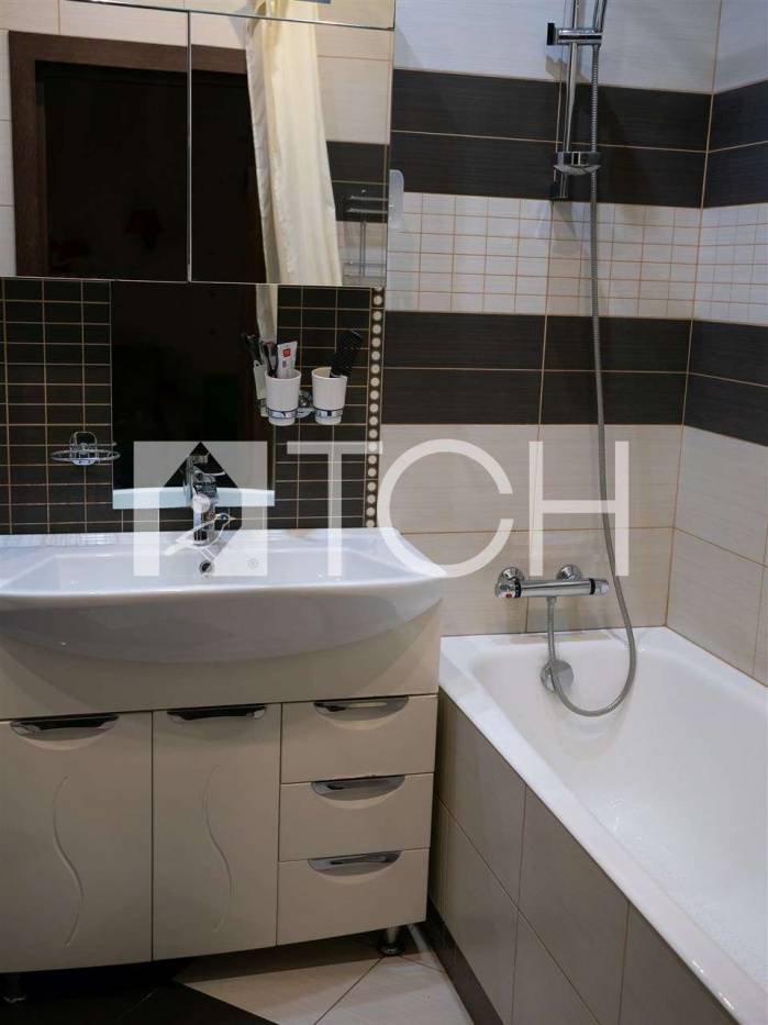 2-комн. квартира, Лесные Поляны, мкр Полянка, 197 #id272063