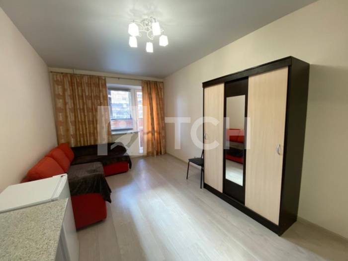 Квартира-студия, рабочий посёлок Свердловский, улица Строителей, 7, #id782679