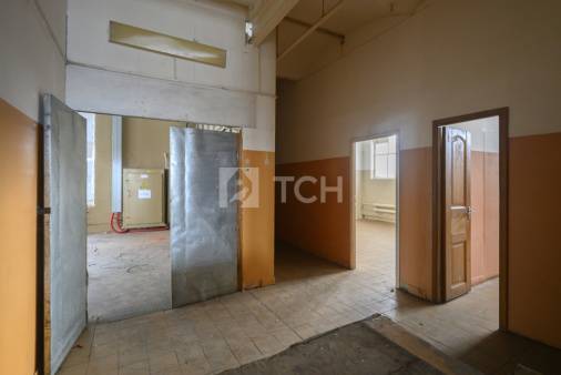 Коммерческая недвижимость, посёлок городского типа Свердловский, Центральная улица, 1, #id1978691