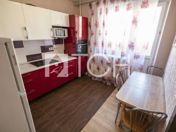 1-комн. квартира, Свердловский, ул Молодежная, 2 #id279406