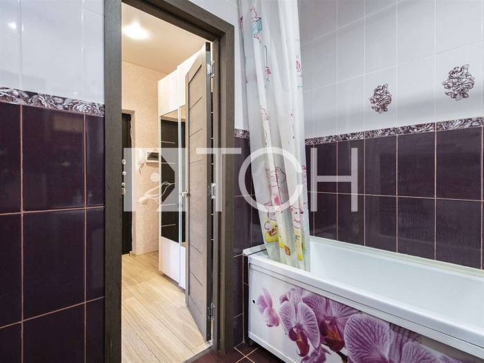 1-комн. квартира, Свердловский, ул Молодежная, 2 #id279406