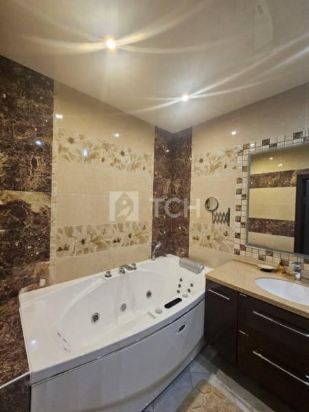 3-комн. квартира, Королёв, улица Маяковского, 4, #id1962432