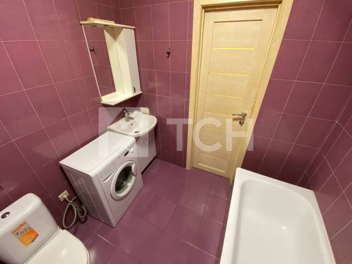 1-комн. Квартира, рабочий посёлок Свердловский, улица Строителей, 8, #id566871