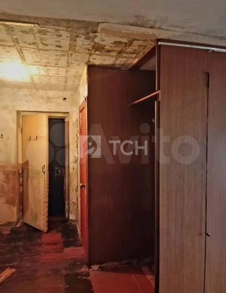 2-комн. квартира, посёлок городского типа Свердловский, Набережная улица, 4А, #id1876500