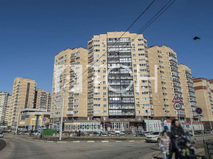 2-комн. квартира, Свердловский, ул Заречная, 1 #id279432