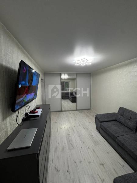 1-комн. квартира, посёлок городского типа Лесной, улица Титова, 3, #id1859285