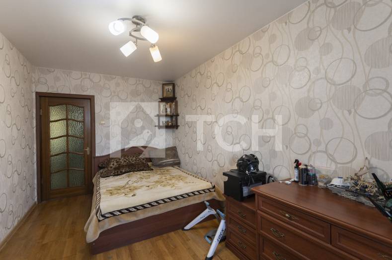 3-комн. Квартира, Королёв, улица Маяковского, 7/9, #id475428