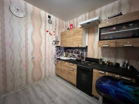 1-комн. квартира, посёлок городского типа Свердловский, Заречная улица, 1, #id1968009