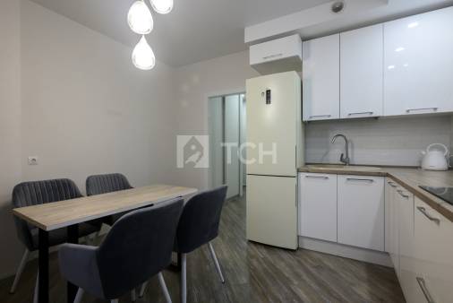 2-комн. квартира, дачный посёлок Зеленоградский, улица Зелёный Город, 3, #id1948317