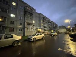 3-комн. квартира, Ивантеевка, Фабричный проезд, 7, #id1945533