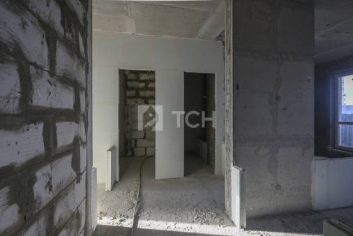 2-комн. квартира, посёлок городского типа Свердловский, улица Строителей, 3, #id1924697