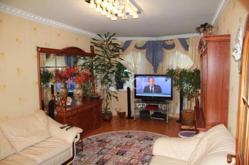 3-комн. квартира, рабочий посёлок Монино, Новинское шоссе, 2, #id1400400