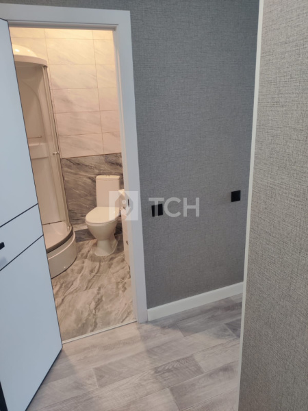 Квартира-студия, посёлок городского типа Свердловский, Заречная улица, 14, #id1273169