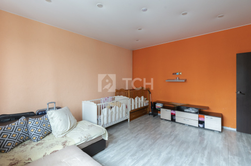 2-комн. квартира, посёлок городского типа Свердловский, Заречная улица, 10, #id1503786