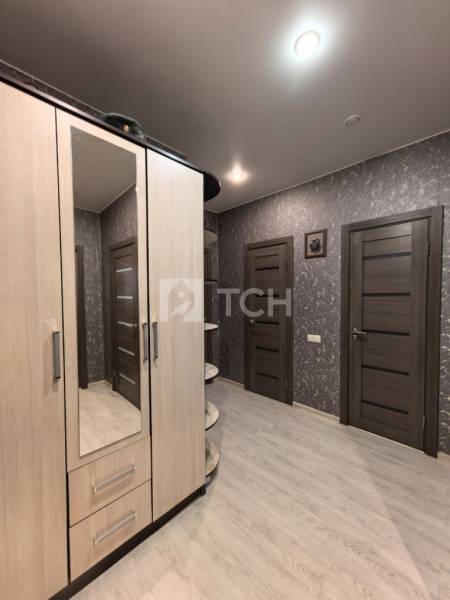 2-комн. квартира, посёлок городского типа Биокомбината, 17Б, #id1876339