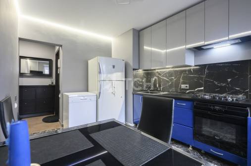 3-комн. квартира, посёлок Биокомбината, 27, #id1966096